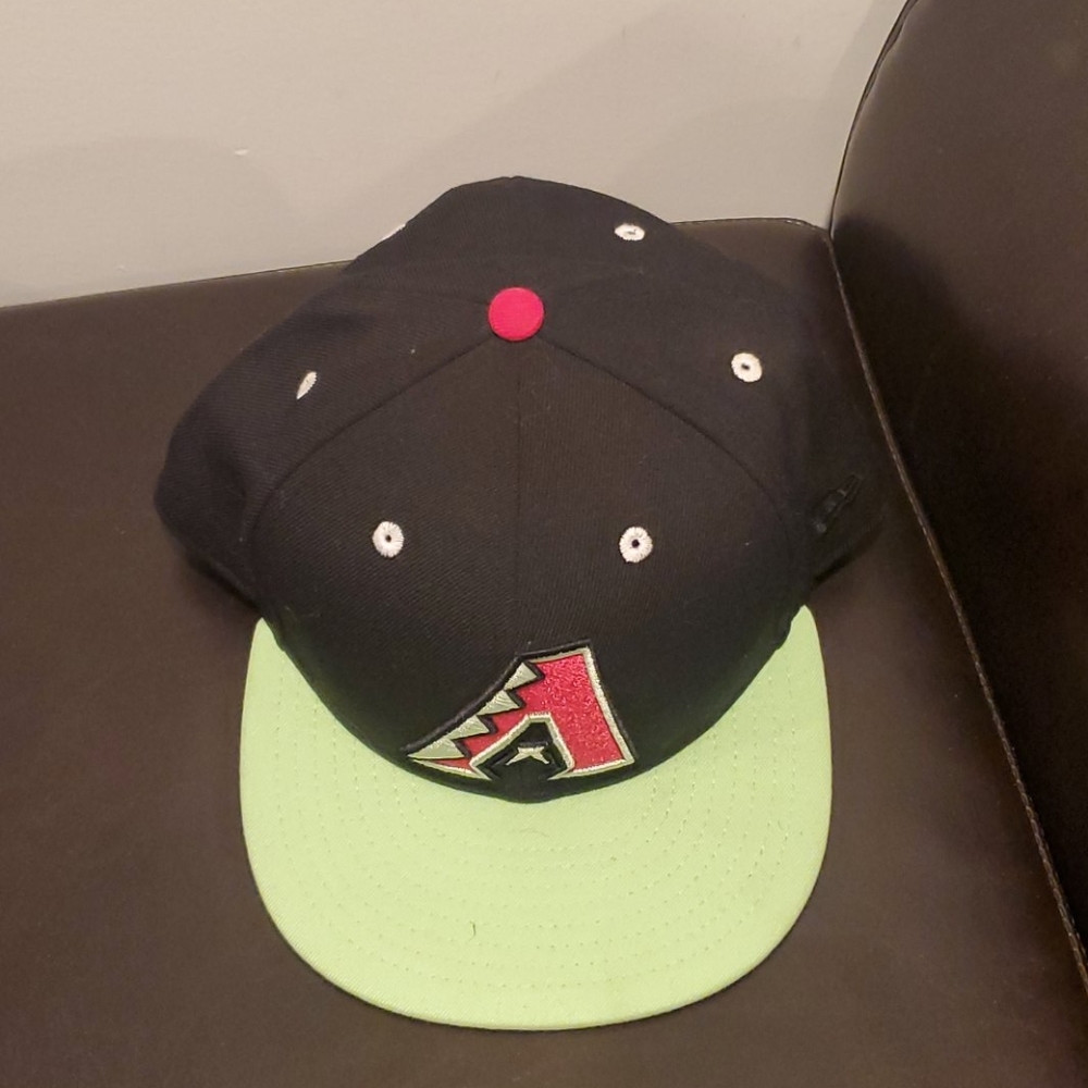 Hat 7 7/8 62.5 cm